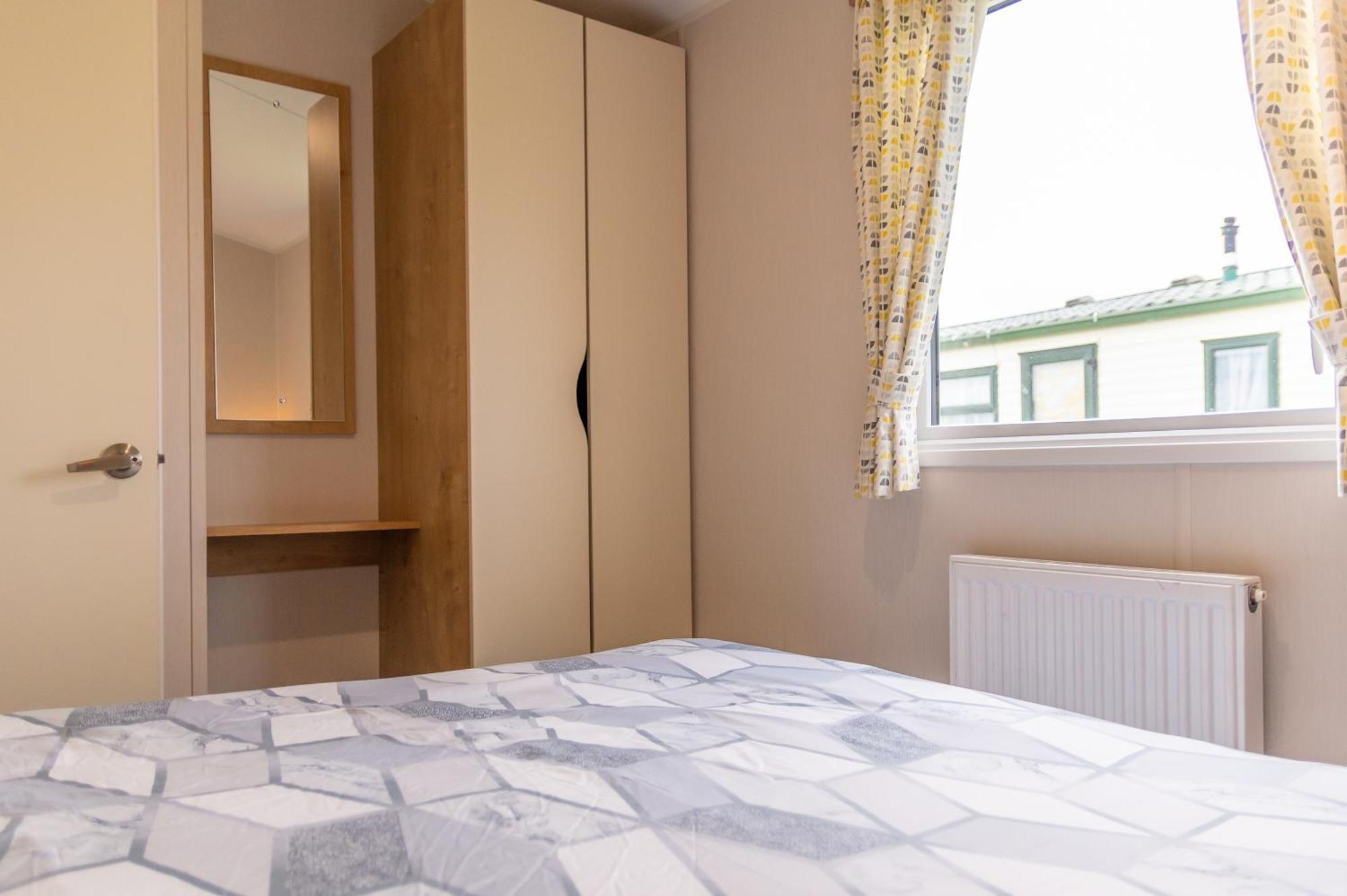 64 Lancaster The Lazy Willow 3 Bedroom Hot Tub Caravan Tattershall Lakes Exterior photo